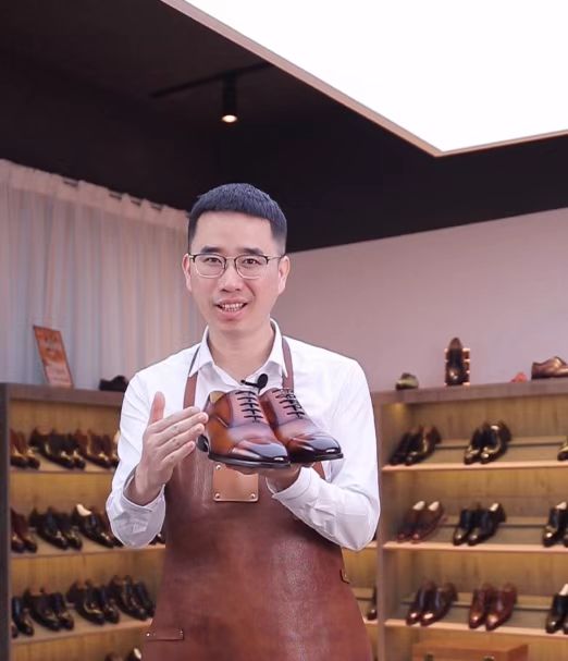 温州德赛鞋业总经理张文杰